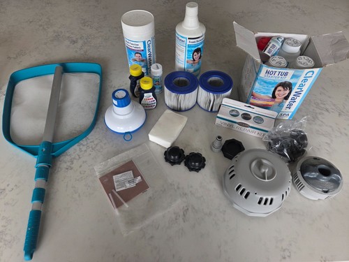 Lay spa hot tub - tub, chemicals
